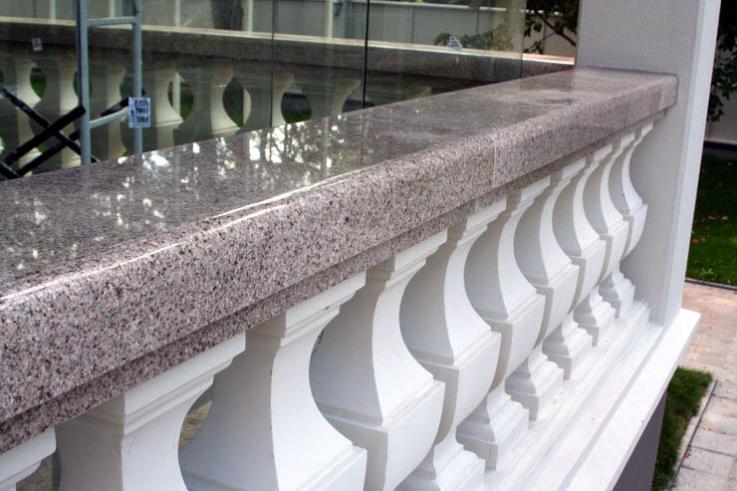 1. Balustraadi kate, graniit G682