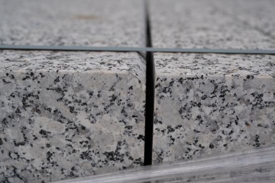 Gris Perla äärekivi