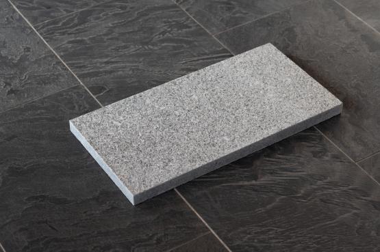Tansky graniit, 30x60x3 cm